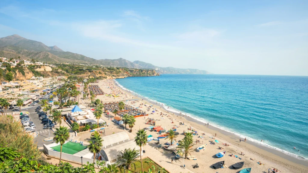 Plaża Nerja na Costa del Sol